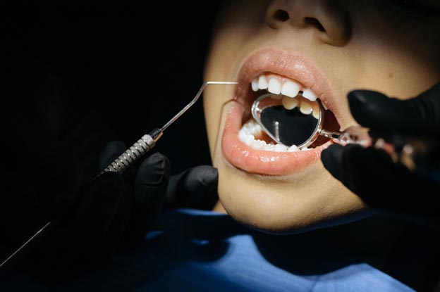 Right Age to Get Cosmetic Dentistry for Children Right Age to Get Cosmetic Dentistry for Children