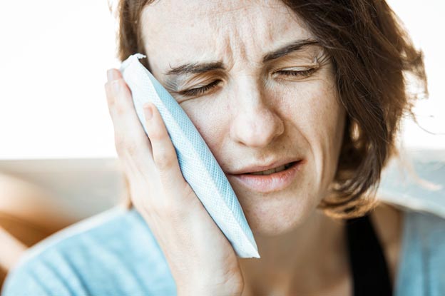 Things To Know in Dental Emergencies | Richmond, Katy, Rosenberg, Pecan Grove, Greatwood TX Things To Know in Dental Emergencies | Richmond, Katy, Rosenberg, Pecan Grove, Greatwood TX